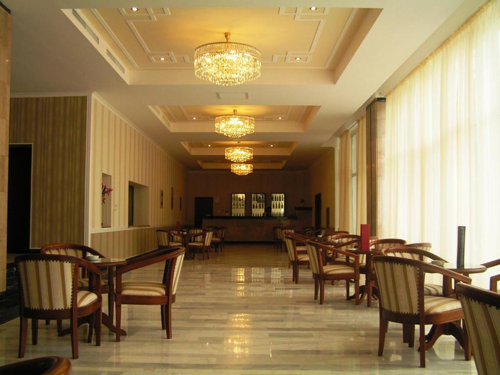 كلوج-نابوكا Hotel Belvedere المظهر الخارجي الصورة